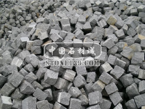 明龍芝麻黑方塊