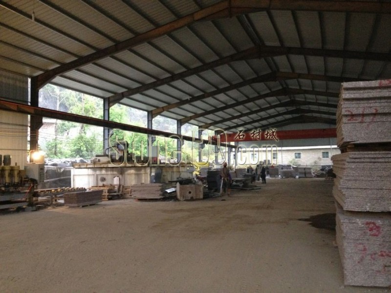 鐘山縣瑞豐石材廠生產(chǎn)車間