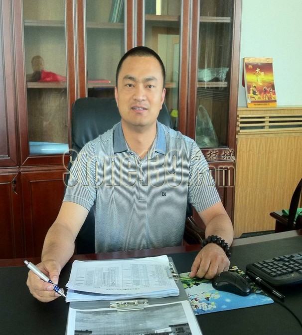 創鑫機械廠余志健