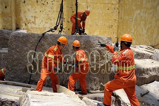 泉州石湖港人用激情和汗水構(gòu)筑石材帝國(guó)1