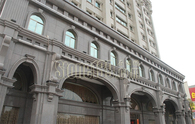 石材幕墻在現代建筑應用中的優勢有哪些？