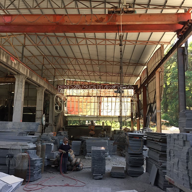 億通石材廠家直銷福建長泰芝麻黑花崗巖成品、價格合理