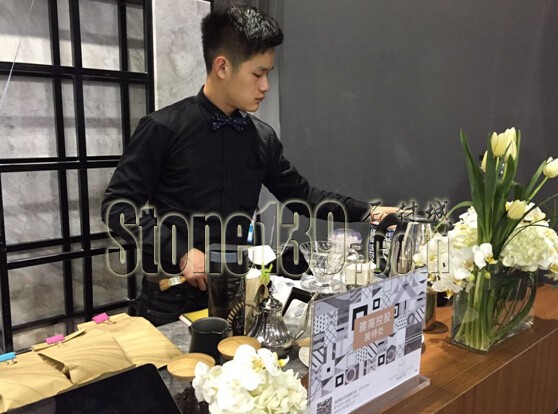 江西雅高礦業(yè)2015廈門(mén)石材展展廳現(xiàn)場(chǎng)圖片