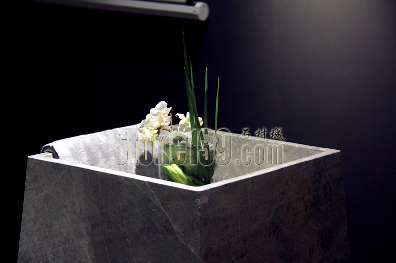 江西雅高礦業(yè)2015廈門(mén)石材展展廳現(xiàn)場(chǎng)圖片