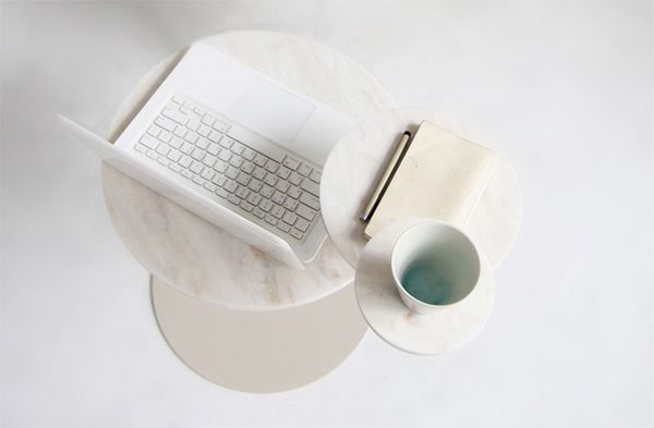 大理石蘑菇桌展示-來自太陽(yáng)系行星的設(shè)計(jì)靈感