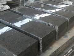 芝麻黑路沿石機切面