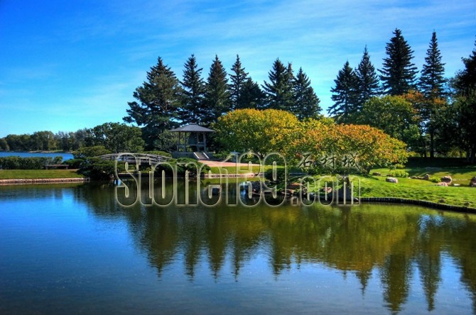 日式風格的園林景觀裝飾有山有水有石材