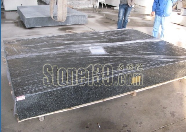天然花崗巖在工業上做平板的作用及特性