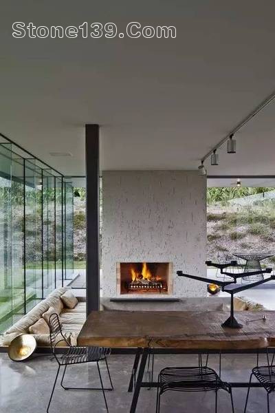 每一個壁爐，都是一個故事，一個是時代的烙印