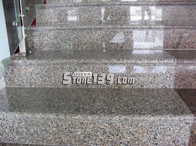 日照超博石材主營五蓮花、五蓮紅、五蓮灰、芝麻灰等花崗巖產品