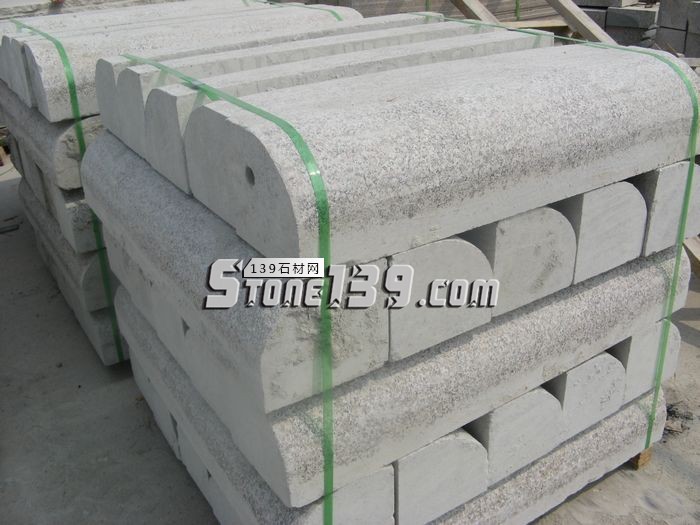 日照超博石材主營五蓮花、五蓮紅、五蓮灰、芝麻灰等花崗巖產品