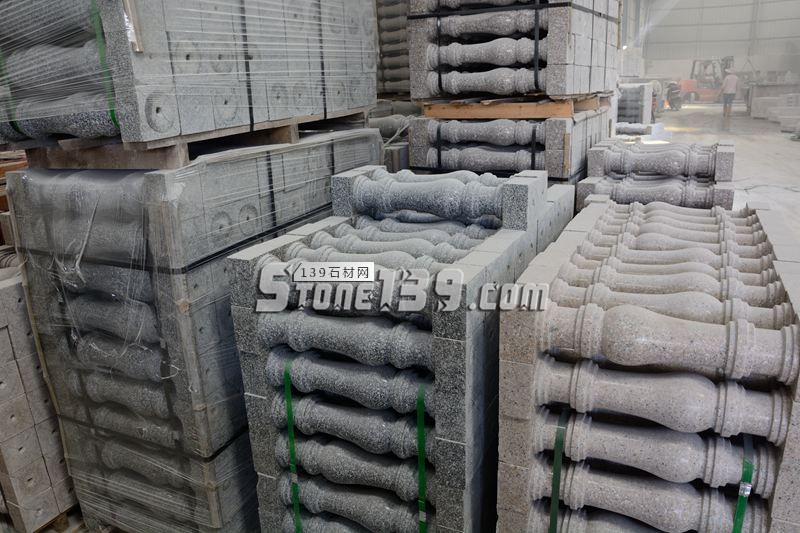 恒毅輝杰石材主營花崗巖欄桿、圓球、仿型異形等石材加工產品