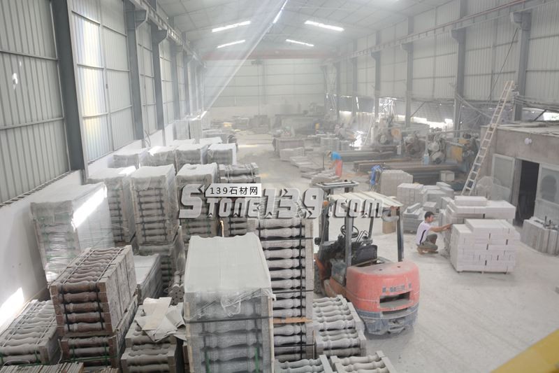 恒毅輝杰石材主營花崗巖欄桿、圓球、仿型異形等石材加工產品