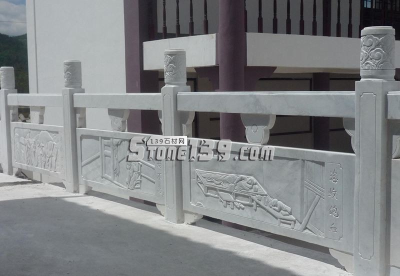 超南石業主營石材欄桿/圓球/桌椅/洗衣池/浮雕/異形線條等石材工藝產品