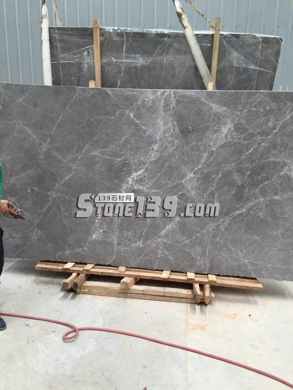 銘揚(yáng)&雙磊石材主營(yíng)紅線莎安娜等大理石產(chǎn)品