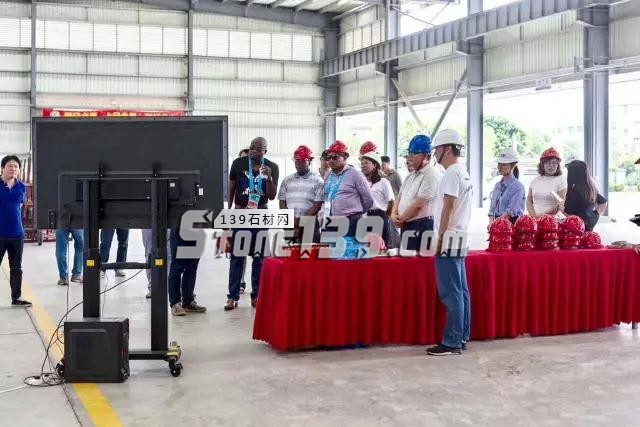 廈門金磚會議特派代表團(tuán)到高時集團(tuán)和萬里石股份參觀考察 