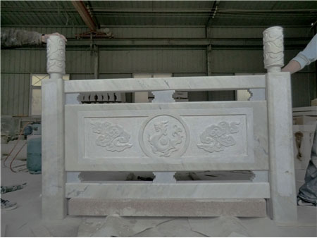 強(qiáng)盛石材主營石材異型板、圓柱、線條、工程板等加工產(chǎn)品