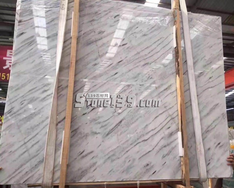 光宇石業(yè)主營藍(lán)色妖姬（藍(lán)山灰）、蔚藍(lán)海岸（紫羅蘭）、阿曼玫瑰、意大利冰玉等大理石產(chǎn)品