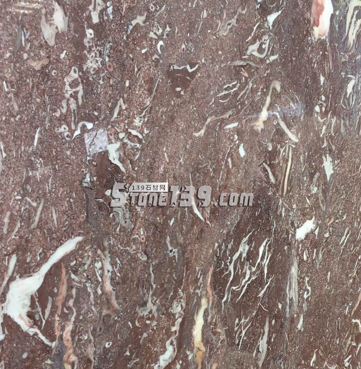 光宇石業(yè)主營藍(lán)色妖姬（藍(lán)山灰）、蔚藍(lán)海岸（紫羅蘭）、阿曼玫瑰、意大利冰玉等大理石產(chǎn)品