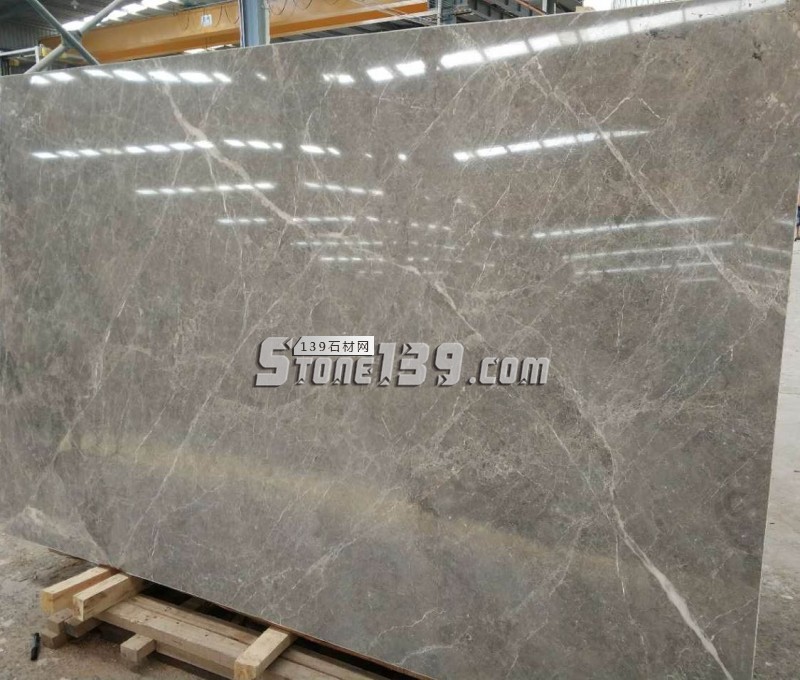 光宇石業(yè)主營藍(lán)色妖姬（藍(lán)山灰）、蔚藍(lán)海岸（紫羅蘭）、阿曼玫瑰、意大利冰玉等大理石產(chǎn)品