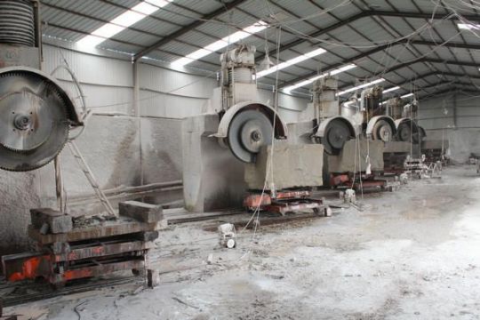 山東銹石，黃銹石，白銹石，路沿石，蘑菇石，盲道石