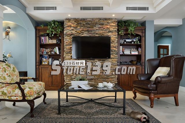 各種風格的石材電視墻讓人眼花繚亂