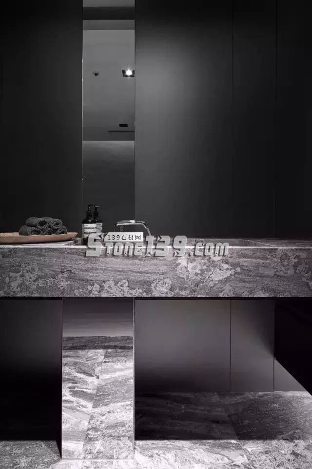 洗手臺用上大理石好看又實用
