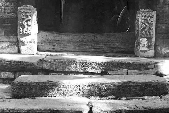 中國傳統文化石刻品&mdash;石門墩