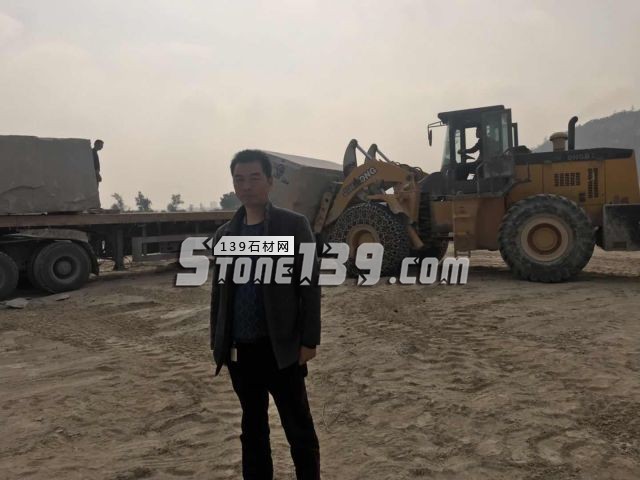 南安石井鎮(zhèn)征遷:1000畝23萬(wàn)立方石材荒料乾坤大挪移