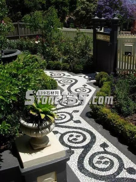 實用與藝術感并存&mdash;鵝卵石的鋪裝應用