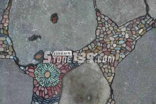 實用與藝術感并存&mdash;鵝卵石的鋪裝應用