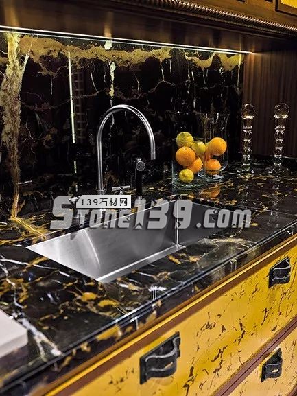 藝術品般的大理石廚房，做飯也可以很享受