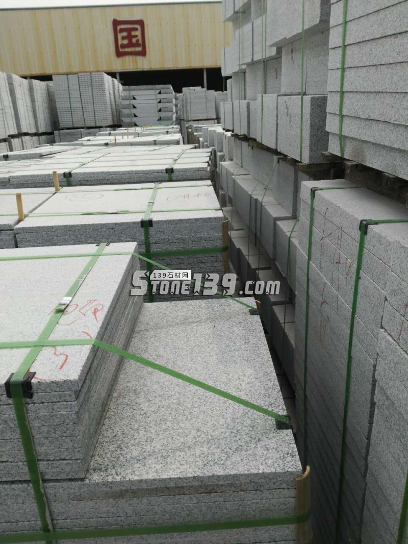 湖北麻城市東辰石業主營芝麻白花崗巖、承接麻城白麻石材工程訂單