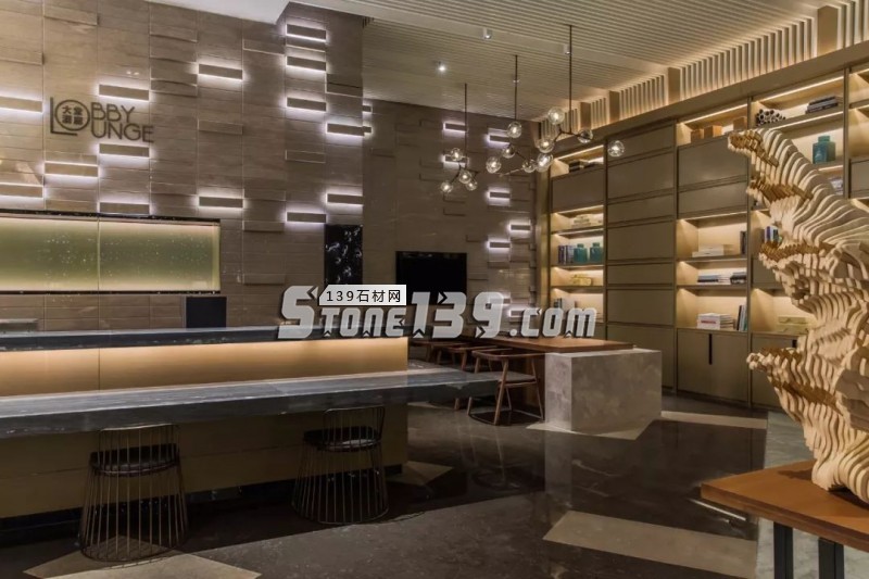 大理石與現代文化碰撞城市新記憶