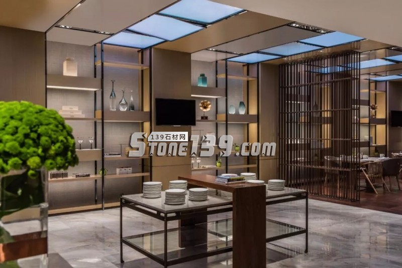 大理石與現代文化碰撞城市新記憶