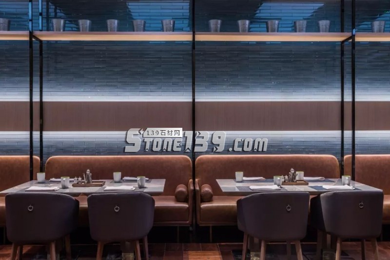 大理石與現代文化碰撞城市新記憶