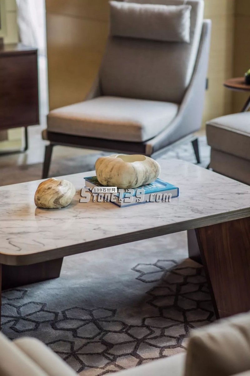 大理石與現代文化碰撞城市新記憶