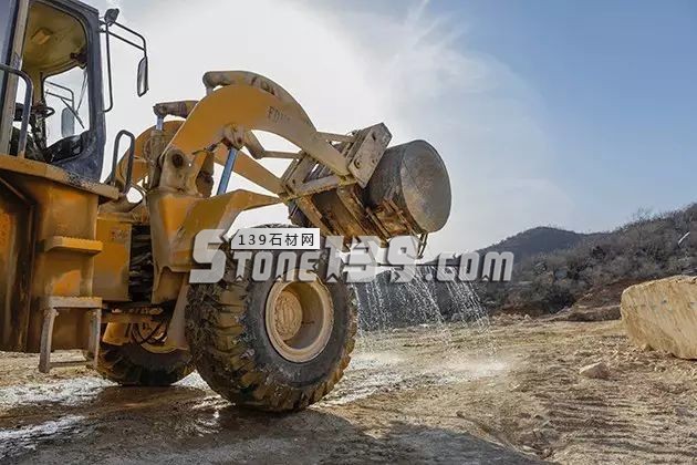 柏坡黃石材（小米黃、碧波黃）介紹