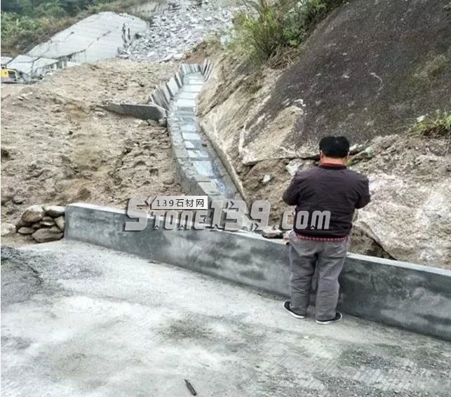 廣東海浪花石材產地信宜大成投200萬元環保，努力打造綠色礦山