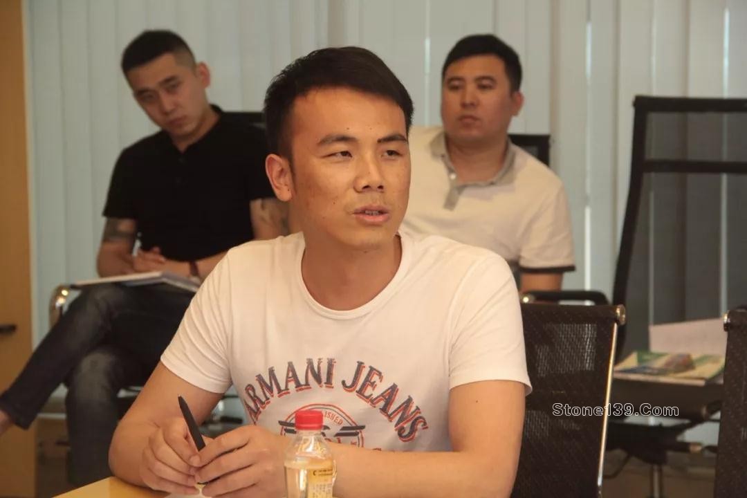 廈門市&middot;南安市石材外經(jīng)貿(mào)協(xié)會在水頭舉辦石材資源與外貿(mào)公司對接會