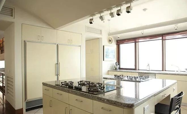 歐美廚房為什么都喜歡用花崗巖臺(tái)面?