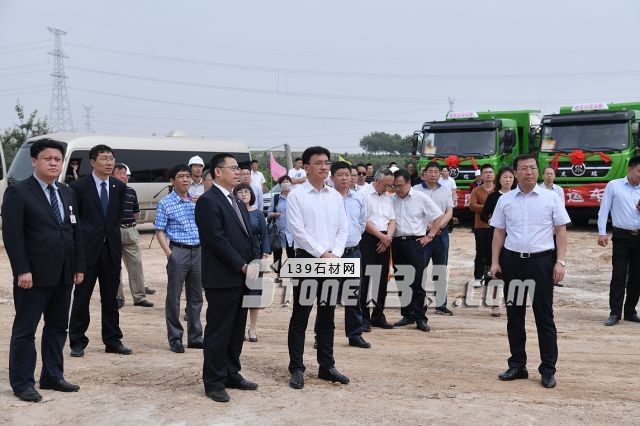 萊州石材廢渣綜合利用及礦山修復(fù)治理工程正式開工