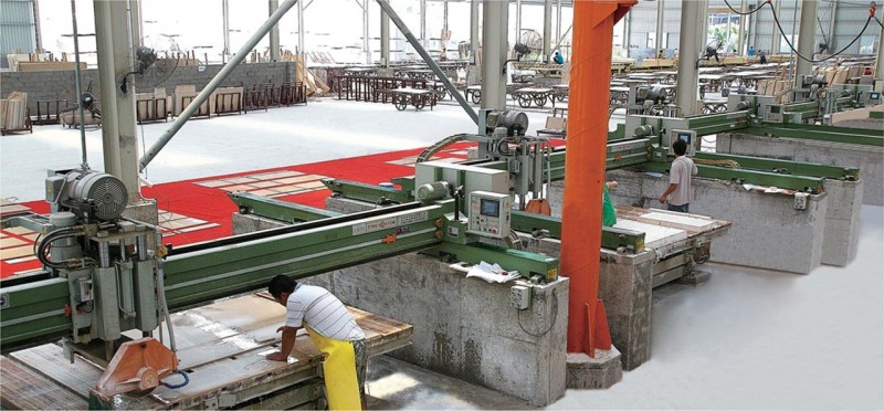 光明石材董事長黃明經-光明終到來