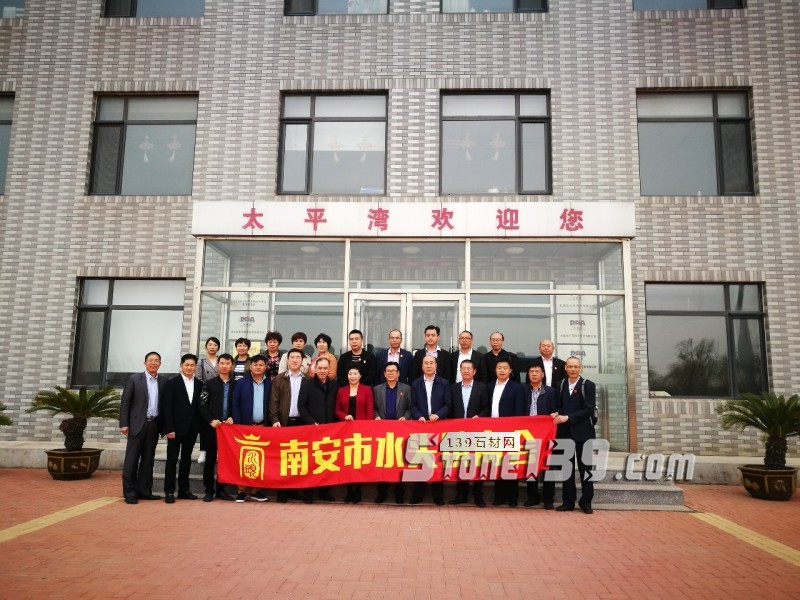 光明石材董事長黃明經-光明終到來