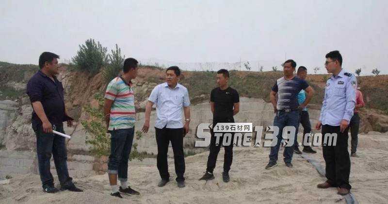 山東五蓮縣石材產(chǎn)業(yè)園(街頭鎮(zhèn))重點(diǎn)工作推進(jìn)會(huì)議召開