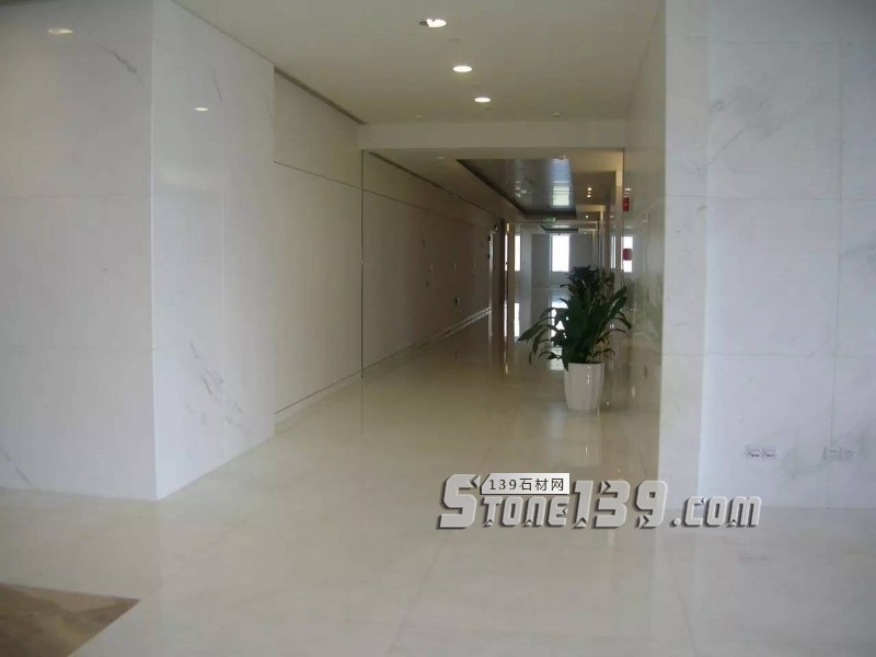 雪花白大理石經(jīng)典裝飾設(shè)計(jì)案例-感受奢華紋理之美