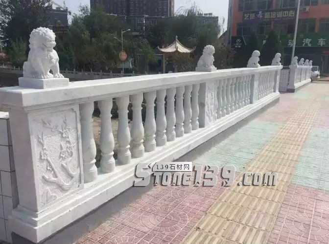 石材欄桿石柱，彰顯現代建筑裝飾的魅力