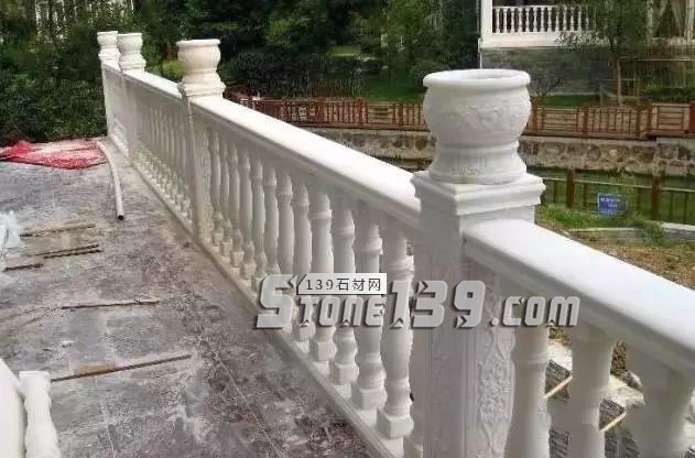 石材欄桿石柱，彰顯現代建筑裝飾的魅力