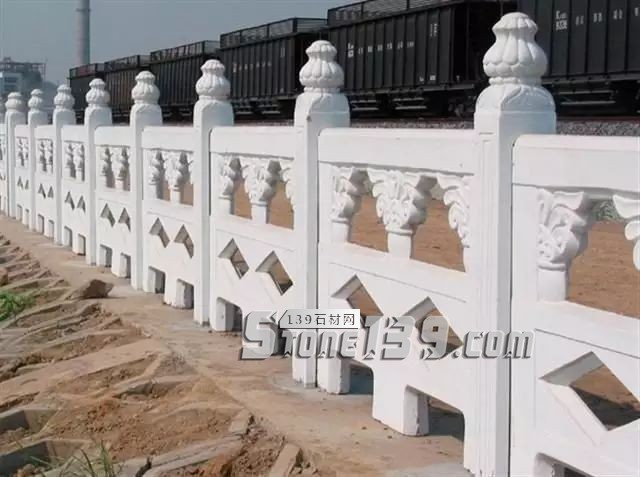 石材欄桿石柱，彰顯現代建筑裝飾的魅力