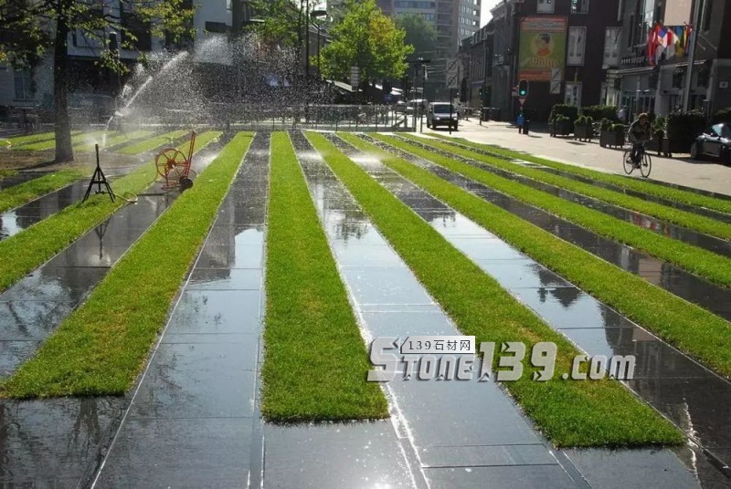 創意景觀設計,石材嵌草鋪裝惹人醉